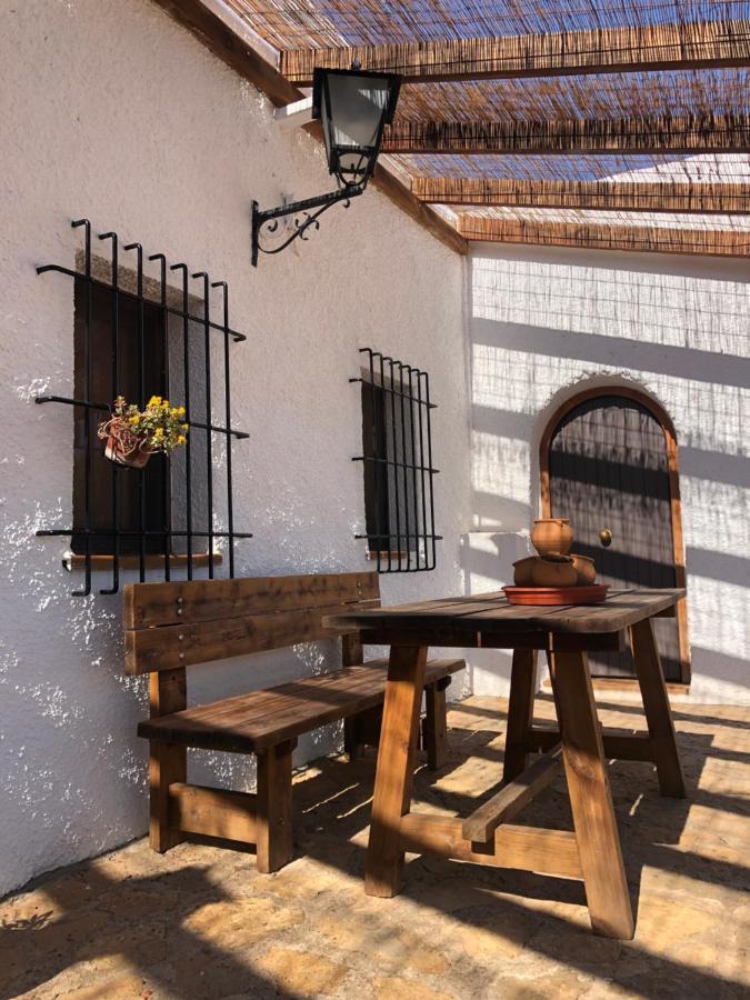 Apartamentos Rurales Mirador Del Negratin Cuevas del Campo Exterior photo